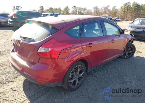 2014 Ford Focus Se z USA, uszkodzony, nr VIN 1FADP3K28EL212993